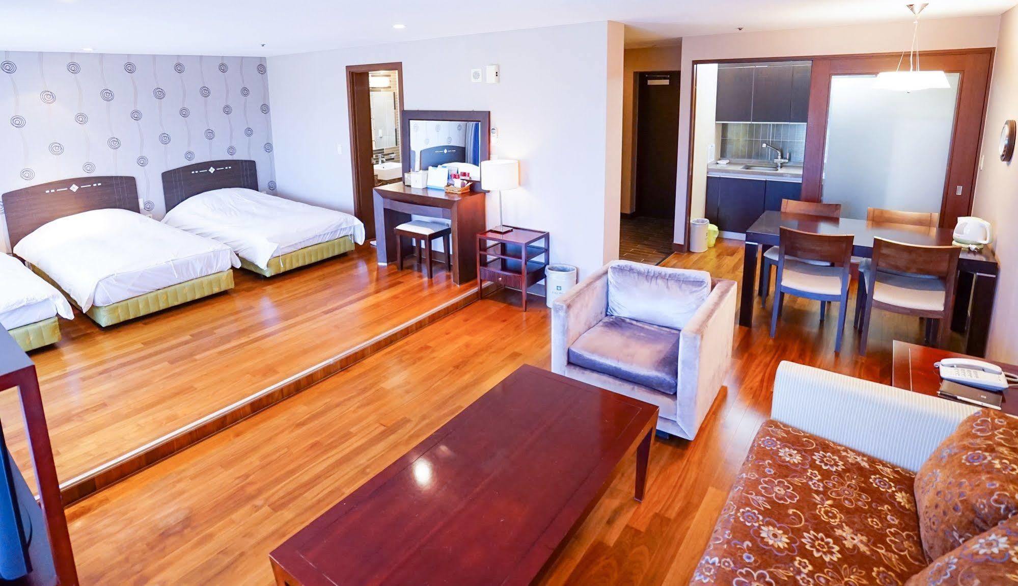 Lake Hills Jeju Resort Seogwipo Luaran gambar